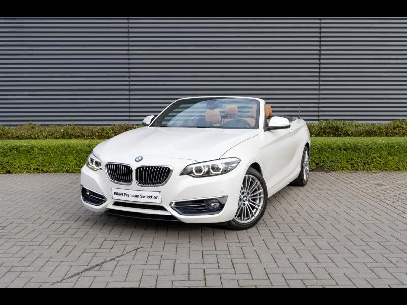 Elegantes Bmw 218i Cabrio Bilder